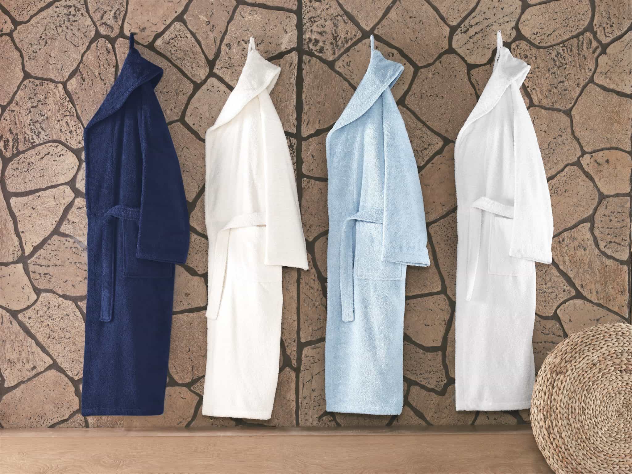 best-bathrobe-materials-8-types-fabric-compared-with-image