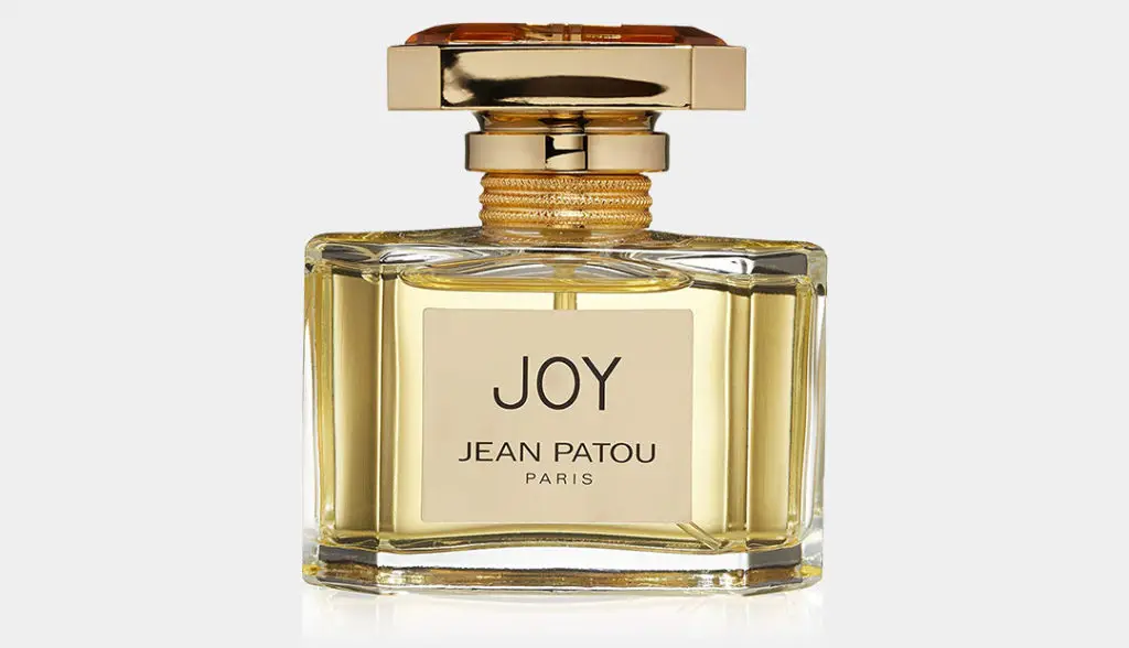 20 Best Fragrance for Women That Men Love (Compared)