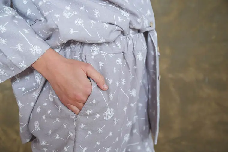 Do Pajamas Have Pockets? (3 Example Pocket Pattern With Image)