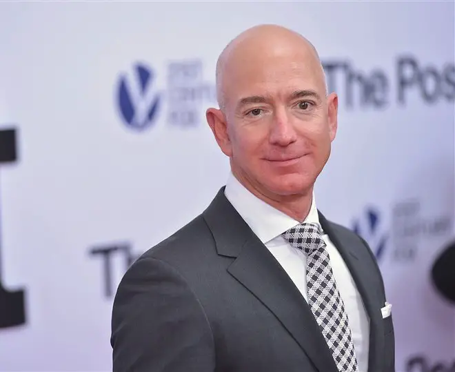 Who Built Jeff Bezos Yacht